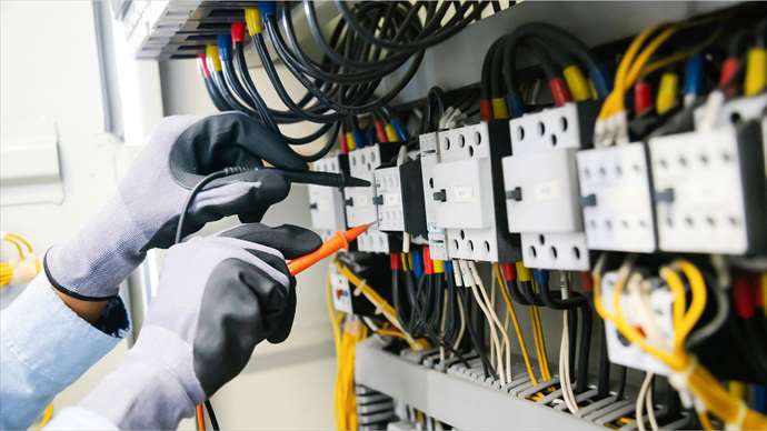 Erfolgreicher ICT-Anbieter, Industry Services und Elektroinstallateur mit ca. 35 Mitarbeitenden und schweizweit tätig